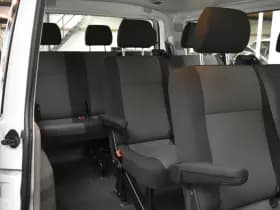 Volkswagen Transporter Kombi 2.0 TDI L2H1 Airco 2+2+2+2+3 Opstelling thumbnail 13