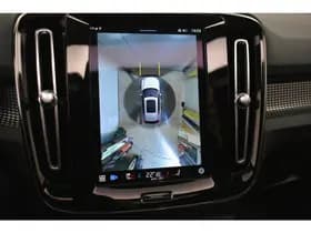 Volvo XC40 Recharge P8 AWD R-Design 408PK Warmtepomp SOH 95% Pano Vol Leder 360ºCamera Virtual thumbnail 11