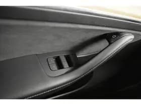 Tesla Model Y Long Range AWD 75 kWh 351Pk LPF Accu Trekhaak EL aKlep Pano Leder Camera thumbnail 38