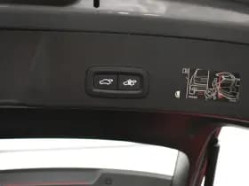 Volvo XC40 1.5 T5 PHEV Plug-In 263 PK Recharge Inscription Camera EL aKlep thumbnail 2