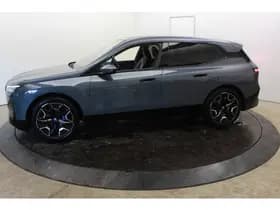 BMW IX xDrive40 High Exe Sport SOH 100% El Trek Pano Head Up Camera thumbnail 16