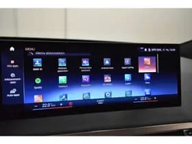 BMW IX xDrive40 High Exe Sport SOH 100% El Trek Pano Head Up Camera thumbnail 31