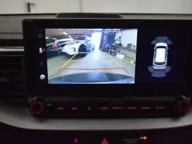 Kia Ceed 1.6 GDI PHEV DynamicPlusline thumbnail 3