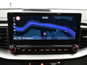 Kia Ceed 1.6 GDI PHEV DynamicPlusline thumbnail 4