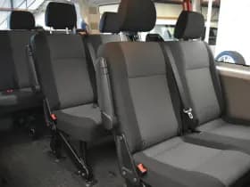 Volkswagen Transporter Kombi 2.0 TDI L2H1 9 Pers 2+2+2+3 BPM Vrij excl btw thumbnail 12