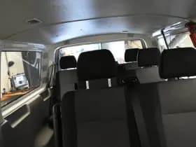 Volkswagen Transporter Kombi 2.0 TDI L2H1 9 Pers 2+2+2+3 BPM Vrij excl btw thumbnail 21