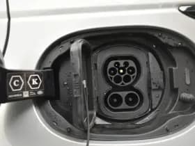 Land Rover Range Rover Evoque 1.5 P300e AWD R-Dynamic Black Pack 360°Cam Dual Vision Leder Mem-Seats thumbnail 10