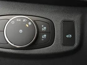 Ford Focus Wagon 155 PK ST Line X Trekh EL aKlep Camera B&O Winterpack thumbnail 33