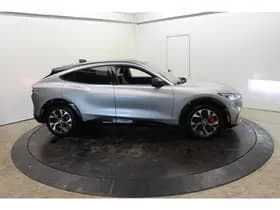 Ford Mustang Mach-E Premium AWD 75 kWh 271 Pk thumbnail 14