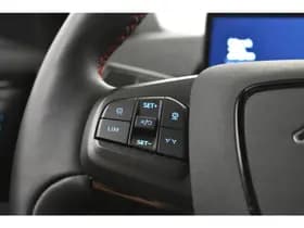 Ford Mustang Mach-E Premium AWD 75 kWh 271 Pk thumbnail 18