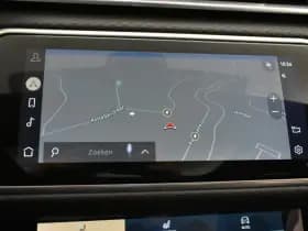 Land Rover Range Rover Velar 2.0 P400e R-Dynamic thumbnail 6