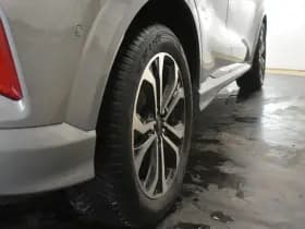 Ford Puma 1.0 EcoBoost Hybrid ST-Line X thumbnail 7