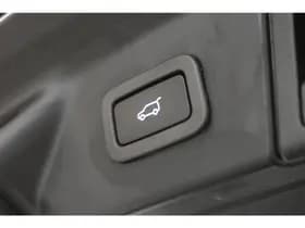 Land Rover Range Rover Velar 2.0 P400e R-Dynamic Trekh Pano Cam El-Stoelen + aKlep Dhoek Meridian thumbnail 8