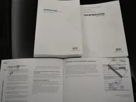 Kia Sorento 1.6 T-GDI Plug-in Hybrid 4WD DynamicPlus 7pers Trekh Pano Leder thumbnail 12