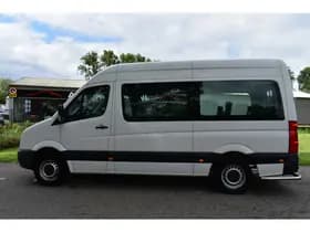 Volkswagen Crafter 35 2.0 TDI L2H1 Combi 9Pers Airco Rolstoellift Camper BPM Vrij thumbnail 7