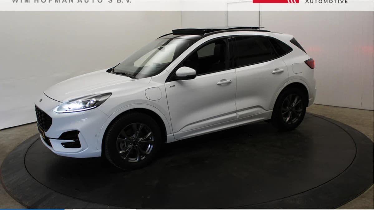 Ford Kuga 2.5 PHEV ST Line Vignale Head-up Trekh Panodak Camera — foto 1