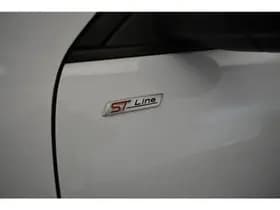 Ford Kuga 2.5 PHEV ST Line Vignale Head-up Trekh Panodak Camera thumbnail 8