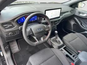 Ford Focus thumbnail 12