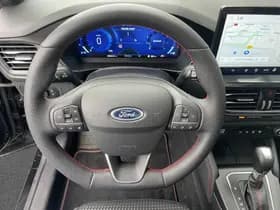 Ford Focus thumbnail 13