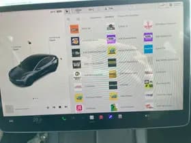 Tesla Model 3 thumbnail 16