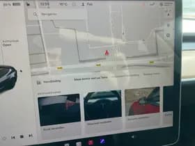 Tesla Model 3 thumbnail 18