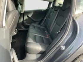Tesla Model 3 thumbnail 20