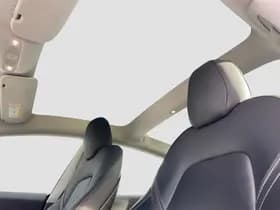 Tesla Model 3 thumbnail 22