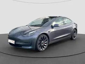 Tesla Model 3 thumbnail 7