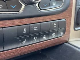 Dodge Ram 1500 5.7 V8 4x4 Crew Cab 5'7 Laramie | 382 EURO BIJTELLING | Stoel ventilatie | LPG thumbnail 3