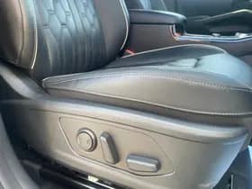 Kia Sorento thumbnail 25