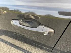 Toyota RAV4 thumbnail 18