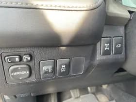 Toyota RAV4 thumbnail 19