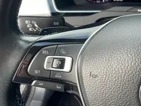 Volkswagen Passat thumbnail 14