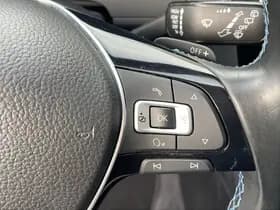 Volkswagen Passat thumbnail 15