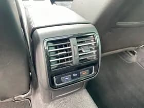 Volkswagen Passat thumbnail 26