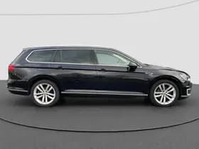 Volkswagen Passat thumbnail 5