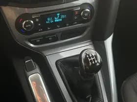 Ford Focus Wagon 1.6 TI-VCT Titanium Climate | Cruise | Voorruitverwarming Distributieriem vervangen in 2022 thumbnail 13