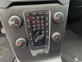 Volvo V40 thumbnail 17