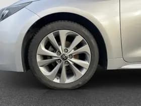 Toyota Corolla Touring Sports 1.8 Hybrid Dynamic | 10jr garantie | HUD | Camera | Carplay | Navi thumbnail 28