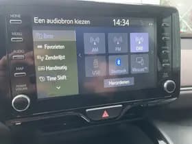 Toyota Yaris Cross 1.5 Hybrid AWD Executive | Panodak | HUD | Trekhaak | 360 camera thumbnail 18