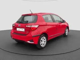 Toyota Yaris thumbnail 4