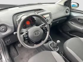 Toyota Aygo thumbnail 11