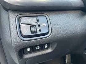 Kia Optima Sportswagon thumbnail 21