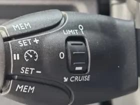 Toyota ProAce Worker 1.5 D-4D Live Long thumbnail 2