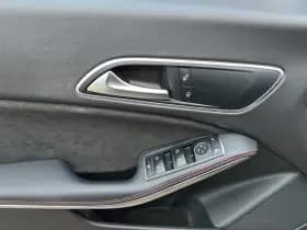 Mercedes-Benz CLA-Klasse Shooting Brake 180 AMG Night Pack thumbnail 10