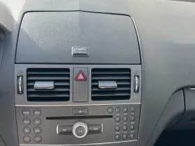 Mercedes-Benz C-Klasse 180 CGI Business Class Avantgarde thumbnail 14