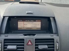 Mercedes-Benz C-Klasse 180 CGI Business Class Avantgarde thumbnail 15