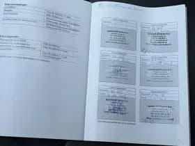 Toyota Prius 1.8 Plug-in Executive Business thumbnail 25