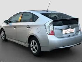 Toyota Prius 1.8 Plug-in Executive Business thumbnail 9