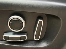 Land Rover Discovery Sport P300e 1.5 R-Dynamic SE thumbnail 28